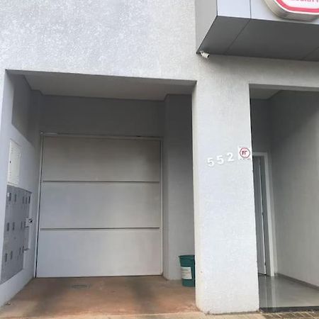 פוז דו איגואסו Casa Com 2 Quartos Agradaveis Com Ar Condicionado מראה חיצוני תמונה